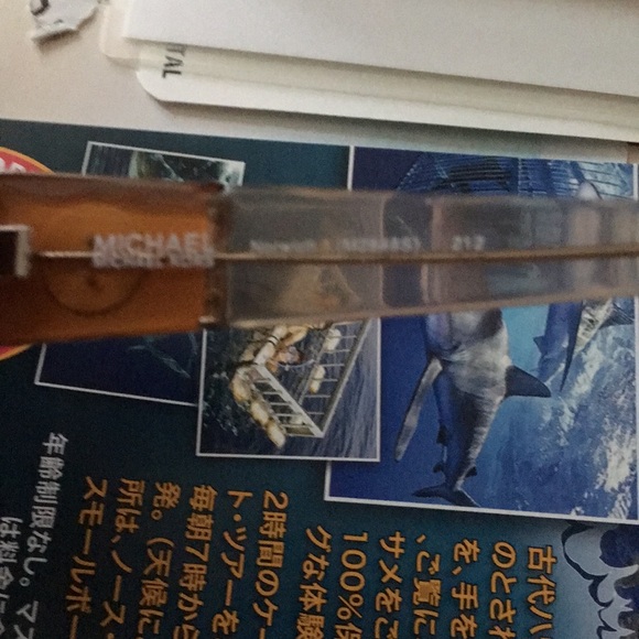 Michael Kors sunglasses - Picture 4 of 6